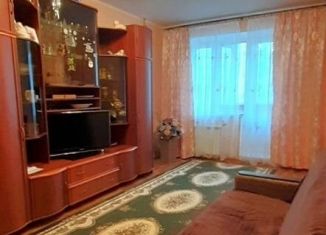 Продам трехкомнатную квартиру, 77 м2, Курск, проспект Вячеслава Клыкова, 63