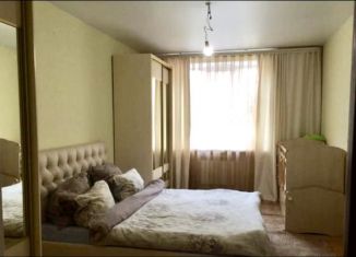 Сдам 3-ком. квартиру, 90 м2, Северная Осетия, улица Зураба Магкаева, 10к2