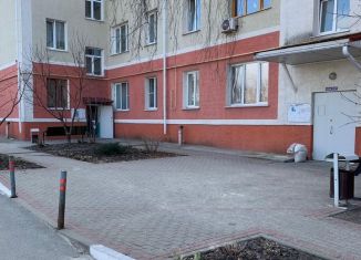 Продаю двухкомнатную квартиру, 46 м2, Старый Оскол, улица Ленина, 75