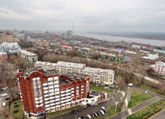 Продам 4-комнатную квартиру, 118.7 м2, Пермь, улица Металлистов, 8