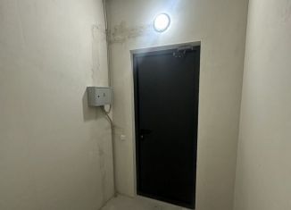 Продаю гараж, 10 м2, Тюмень, улица Фармана Салманова, 17