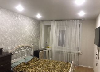 Продажа 2-ком. квартиры, 45 м2, Пермский край, улица Ленина, 72Б