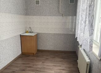 Продам 2-комнатную квартиру, 44 м2, Рубцовск, Комсомольская улица, 183