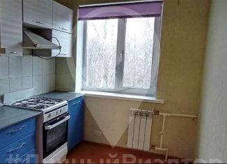 Продам 3-ком. квартиру, 48 м2, Рязань, улица Тимуровцев, 1