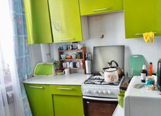 Продажа 2-ком. квартиры, 54 м2, Серов, улица Пржевальского, 24