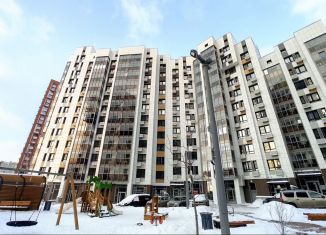 Продам 1-ком. квартиру, 45.2 м2, Москва, улица Петра Алексеева, 10, метро Давыдково