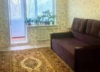 Продается двухкомнатная квартира, 54 м2, Кингисепп, улица Воровского, 31Б