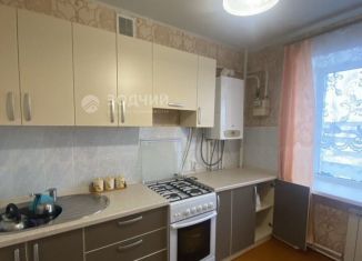 Продается двухкомнатная квартира, 47 м2, Чувашия, Советская улица, 64