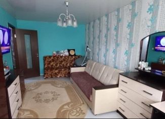 Продается 1-ком. квартира, 30 м2, Азов, Инзенская улица, 11