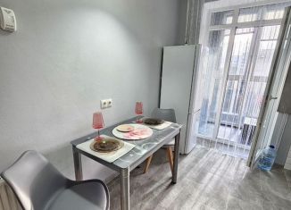 Сдается 1-ком. квартира, 46 м2, Калининград, Нарвская улица, 83