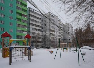 Продается 2-комнатная квартира, 39.8 м2, Новосибирск, Октябрьский район, Выборная улица, 117