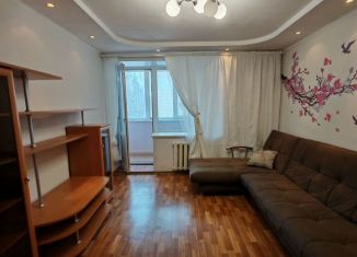 Сдам в аренду 2-комнатную квартиру, 50 м2, Киров, улица Воровского, 115к1