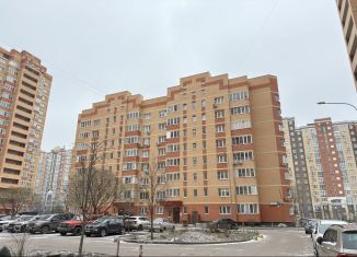 2-ком. квартира на продажу, 61.5 м2, посёлок Коммунарка, улица Липовый Парк, 10к1