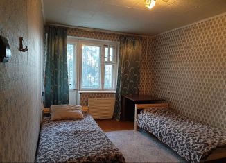 Сдается однокомнатная квартира, 35 м2, Ревда, улица Мира, 1В