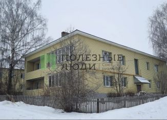 Продается трехкомнатная квартира, 59 м2, Удмуртия, Октябрьская улица, 17