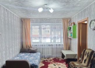 Продается 2-комнатная квартира, 43.4 м2, Чувашия, Коммунистическая улица, 24