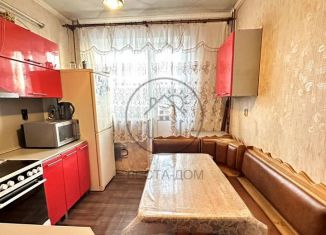 Сдается трехкомнатная квартира, 65 м2, Красноярский край, Рудная улица, 19А