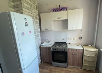 Продается 1-комнатная квартира, 38 м2, Саратов, Омская улица, 1Б