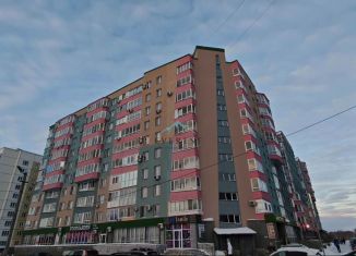 Трехкомнатная квартира на продажу, 99.9 м2, Омск, бульвар Архитекторов, 13