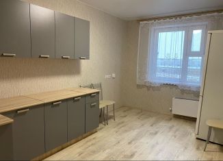 Сдаю в аренду 2-ком. квартиру, 60 м2, Красноярск, Аральская улица, 51, Кировский район