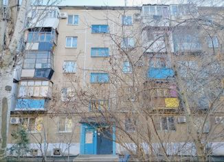 Продажа 2-комнатной квартиры, 43.9 м2, Волжский, Советская улица, 35