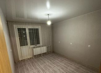 Продаю 2-ком. квартиру, 61 м2, Ростов-на-Дону, Октябрьский район, улица Висаитова, 8