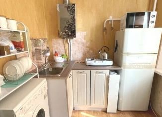 Продам 2-комнатную квартиру, 42.3 м2, Новгородская область, улица Радищева, 36