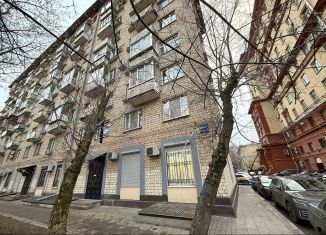 Продаю квартиру студию, 16.8 м2, Москва, Космодамианская набережная, 4/22А, метро Таганская