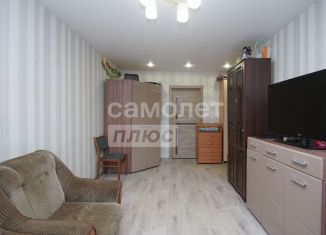 Продаю 3-ком. квартиру, 59 м2, Омск, проспект Менделеева, 27