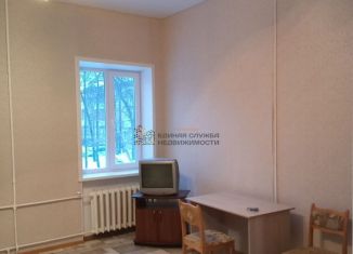 Сдается 2-ком. квартира, 60 м2, Уфа, Краснодонская улица, 28/1