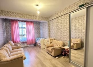 Продам 2-комнатную квартиру, 88 м2, Дагестан, улица Абдулхамида Юсупова, 18