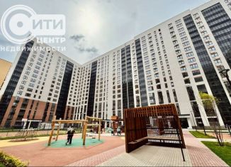 Продается 2-ком. квартира, 60 м2, Воронеж, улица Пескова, 6