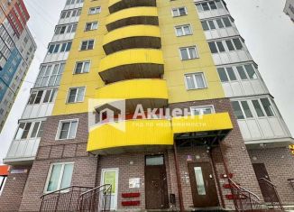 Продаю 1-ком. квартиру, 49 м2, Кохма, Ивановская улица, 73к2