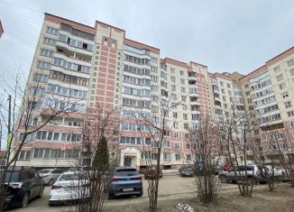 3-комнатная квартира на продажу, 76 м2, Ярославская область, Мирная улица, 1