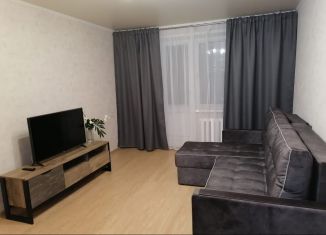 Сдается 1-ком. квартира, 40 м2, Татарстан, проспект Шинников, 3Б