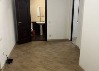 Сдам 2-комнатную квартиру, 80 м2, Дагестан, проспект Петра I, 91