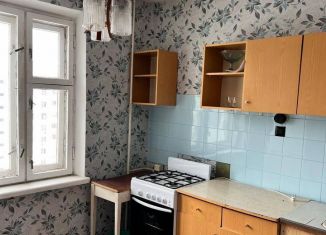 Продам 1-ком. квартиру, 33 м2, Казань, Чистопольская улица, 61, Ново-Савиновский район