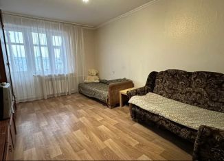 Сдаю 2-комнатную квартиру, 55 м2, Казань, улица Рихарда Зорге, 77