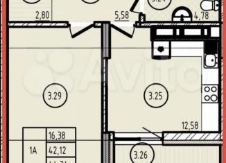 Продам 1-ком. квартиру, 45 м2, Татарстан, улица Космонавтов, 67к2