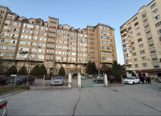 Продается 2-комнатная квартира, 86 м2, Каспийск, улица Ленина, 70А