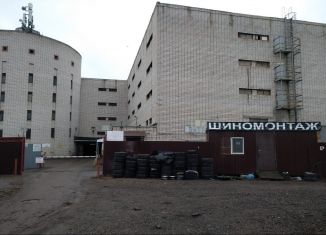 Продаю гараж, 18 м2, Казань, улица Родины, 2к1