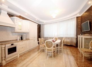 Сдается трехкомнатная квартира, 134 м2, Москва, Ленинский проспект, 111к1, ЖК Велл Хаус