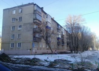 Продажа трехкомнатной квартиры, 62 м2, Оренбург, улица Юных Ленинцев, 6