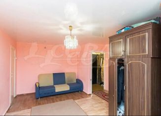 Продается 2-ком. квартира, 41 м2, Тюмень, улица Щорса, 11