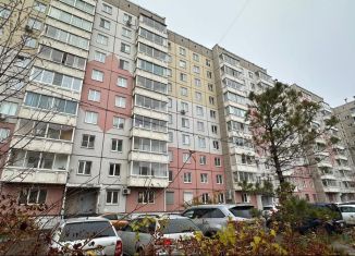 Продам 2-ком. квартиру, 52.8 м2, Красноярск, улица 9 Мая, 75, Советский район