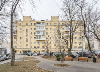 3-комнатная квартира на продажу, 90 м2, Москва, улица Большая Полянка, 28к2, метро Полянка