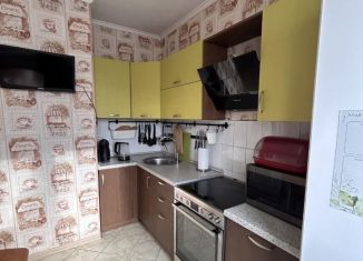 Сдается 2-комнатная квартира, 50 м2, Москва, бульвар Адмирала Ушакова, 2, район Южное Бутово