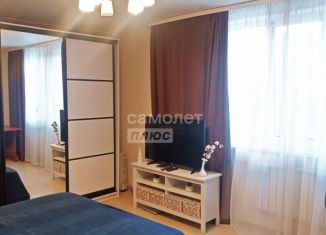 Сдаю 2-ком. квартиру, 50 м2, Санкт-Петербург, Серебристый бульвар, 15, метро Пионерская