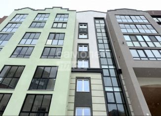 Продаю 3-ком. квартиру, 89 м2, село Первомайский, улица Архитектора Сергея Макарова, 4/3, ЖК Знак