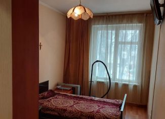 Сдам 3-комнатную квартиру, 60 м2, Москва, Наримановская улица, 26к2, ВАО